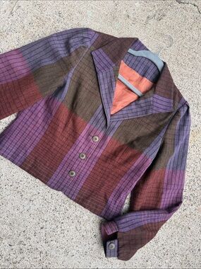 Vintage wool Plaid Jacket in Purple, burgundy and Brown. S-M